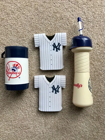 New York Yankees Memorabilia, Koozies, Thermos, Water Bottle Cover
