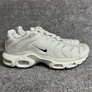 Nike Air Max Plus Tn Damenschuhe Größe 8,5 grau weiß Mesh Laufen FV8480-002 - Bild 1 von 9