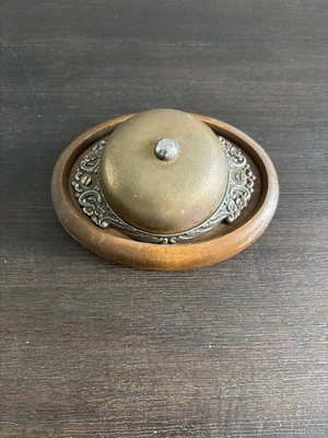 Vintage Mechanical Door Bell Cast Iron Brass R&E M.F.G Co New Britain CT USA - Image 1 of 4