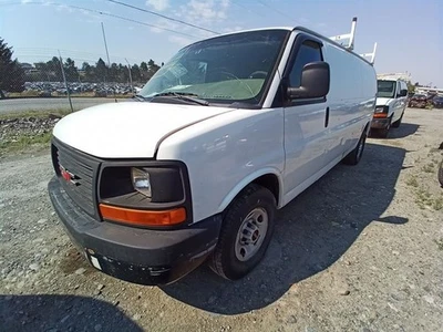 Brazo de control inferior derecho pasajero delantero para furgoneta Express 2500 03-21 11036889 Foto 1 de 4