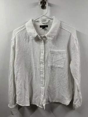 Blusa Saks Fifth Avenue branca de algodão gaze com botões manga longa grande - Imagem 1 de 4