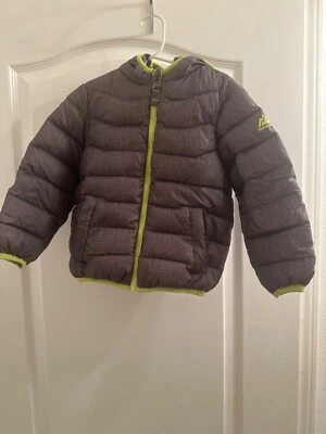 Winter jacket for the snow - Image 1 of 4