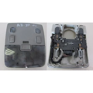 Plafoniera luce interna 8L0947111E Audi A3 Mk1 1996-2003 usata(21779 20H-3-B-15) - Picture 1 of 1