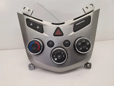 2015-2016 Chevrolet Sonic Ac Heater Climate Control Temperature Oem VMO - Image 1 of 4