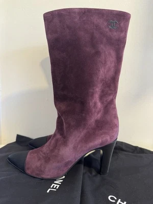 正品香奈儿栗色麂皮绒 CC 标志 Gabrielle 靴子尺寸 EU 37.5 — 第 1/4 张图片