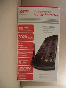 Nuovo cavo APC Performance SurgeArrest 11 outlet casa/ufficio 8' 3020 joule - Foto 1 di 4