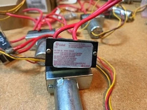 TOUCH-PLATE RELAY 2500-LPL 20AMP LIGHTING CONTROL RELAY - Picture 1 of 4