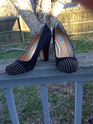 CYNTHIA ROWLEY HALO WOMENS BLACK SUEDE LEATHER HEEL PUMP SHOES 9M - Image 1 of 4
