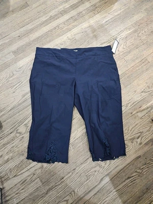 Pantalones capri Charter Club talla grande pierna ancha azul marino 24W nuevos  Foto 1 de 4