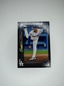 2025 Topps Series 2 Yoshinbu Yamamoto Black Border /74 Dodgers Future Stars - Picture 1 of 2