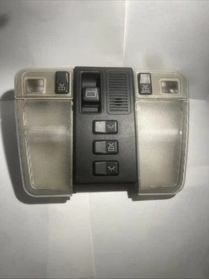 32k MERCEDES BENZ OEM W140 S420 S500 S600 TECHO SUPERIOR LUZ DOMO SUPERIOR Negro Foto 1 de 4