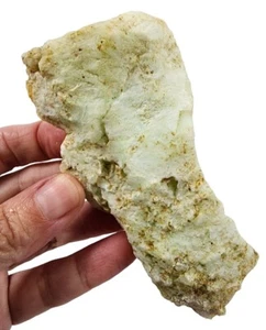 Chrysoprase Natural Rough Indonesia 104 grams - Picture 1 of 3