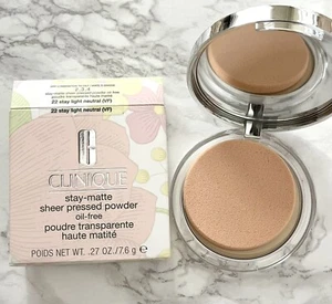 Clinique Stay-Matte Sheer Pressed Powder 22 Stay Light Neutral (VF) NIB Oil Free - Picture 1 of 3