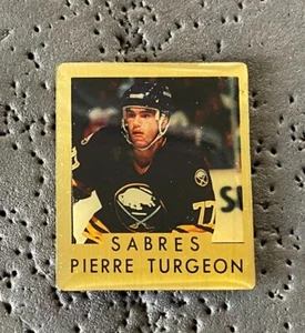 Buffalo Sabres Pierre Turgeon NHL Hockey Pin - Imagen 1 de 2