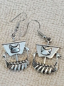 VIKING BOAT EARRINGS - Picture 1 of 4
