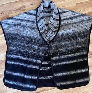 WOMENS PENDLETON -ANTHROPOLOGIE SOUTHWESTERN PONCHO BLK/GREY MOHAIR MADE USA NEW - Picture 1 of 4