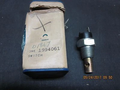 Oldsmobile F-85 1961-71 / interruptor de temperatura Cutlass nos Foto 1 de 3