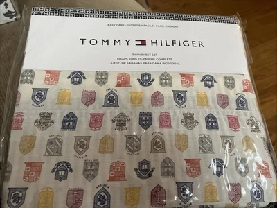 Nuevo Juego de Sábanas Tommy Hilfiger 3 Piezas Talla Doble Brazos Reales Diseño Escudo Multicolor Foto 1 de 3