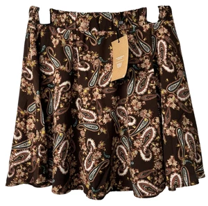 NEU Vero Moda hoch taillierter Skaterrock in Kaffeebohne/Dora Gr. M $ 45 Blumenmuster C18 - Bild 1 von 5