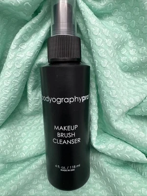 BODYOGRAPHY PRO — очищающая щетка для макияжа — очиститель, 4 жидких унции, сделано в США, СОВЕРШЕННО НОВАЯ - Изображение 1 из 4