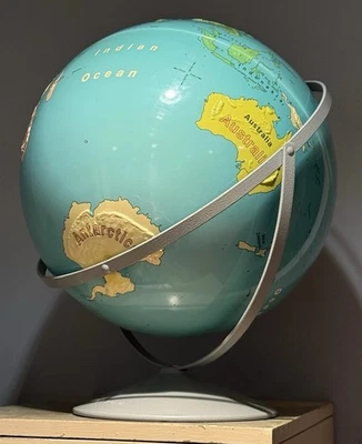 Винтажная скульптурная карта мира Nystrom 16 дюймов первый глобус высокий рельеф на подставке 31-47 - Изображение 1 из 4