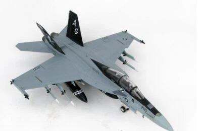 HOBBY MASTER USA F/A-18F VFA-103 Jolly Rogers 1/72 diecast  plane model aircraft - Image 1 of 4