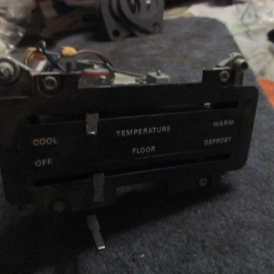 NOS 1973 - 1976 FORD GRAN TORINO RANCHERO HEATER CONTROL PANEL ASBY D3OZ-18549-B - Image 1 of 4