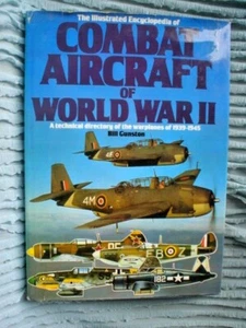 BOOK ENCYCLCLOPEDIA  OF WW11 COMBAT AIRCRAFT 250 PAGES ILLUSTRATED SEE ALL PICS - Picture 1 of 10