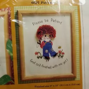 The Creative Circle #527 Patience Boy Kit fertige Größe 8"" x 10"" Paket offen - Bild 1 von 5