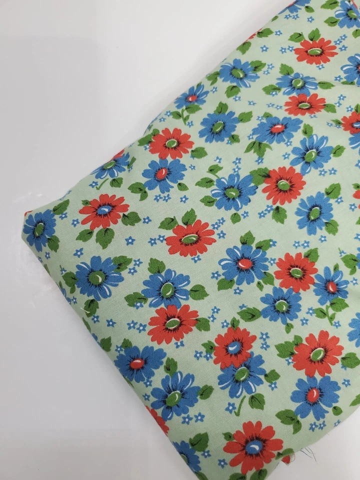 Erin Michael Fabric Purebred Floral Retro Moda Sew Quilt Cotton OOP ONE YARD  - Image 1 of 1