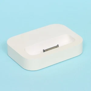 Genuine Apple Charging Dock Cradle for iPod Classic 3rd & 4th Gen (30GB & 40GB) - Picture 1 of 4