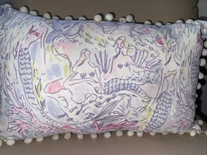 Lilly Pulitzer Indoor Outdoor Pillow Mermaid Cove, RARE Preowned. - Picture 1 of 5