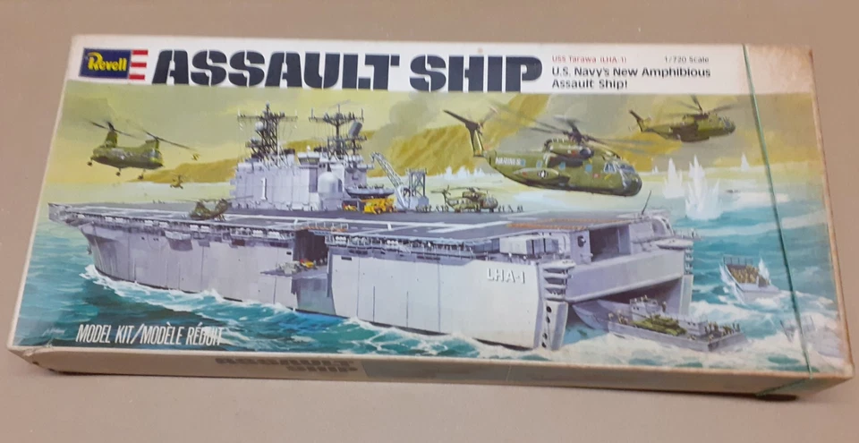 USS TARAWA ASSAULT SHIP REVELL SCALA 1/720 - Immagine 1 di 1