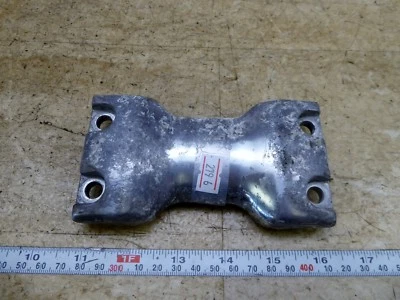 1988 Yamaha Virago XV750 Y279-6. front fork brace fender mount - Image 1 of 3