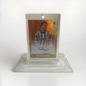 Dusan Vlahovic Auto 2/5 Topps Juventus Turin - Bild 1 von 2