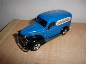 1:48 Menards 1946 Chevy Panel Delivery Truck Blue - Picture 1 of 3