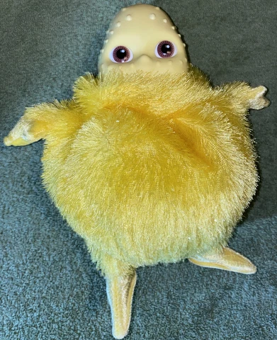 Hasbro Booh Bah Silly Sounds Humbah Yellow Plush 12” Cover