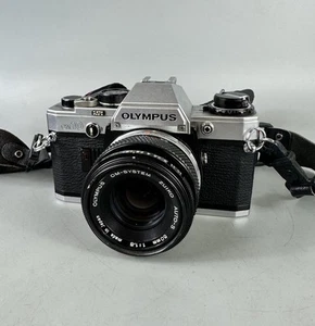 Cámara fotográfica Olympus OM10 35 mm SLR de colección con lente 50 mm F/1,8 - probada - Imagen 1 de 12