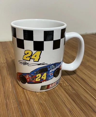 Jeff Gordon NASCAR Driver Collection Mug 2004 Cream Color 24 Car Walmart Tag EUC Cover