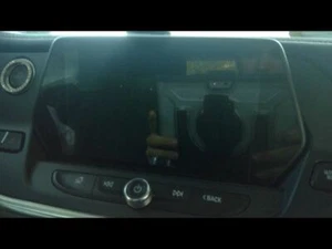 Info-GPS-TV Screen Display Screen Opt Ueu Fits 15-18 ESCALADE 819215 - Picture 1 of 12