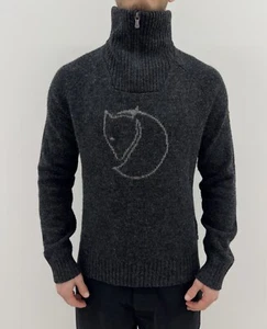 FJALLRAVEN Wool Red Fox Sweater Jumper 1/4 Zip Hiking Big Logo Gray Mens S - Picture 1 of 10