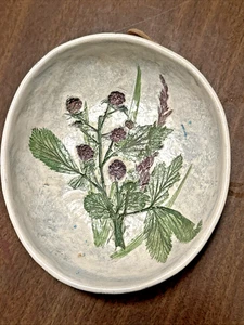 Vintage 1980’s Salt Marsh Pottery -  Wall Hanging Oval Bowl /Blackberries 5”x6” - Picture 1 of 5