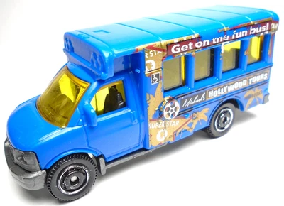 Autobús escolar Matchbox GMC 2015 Michael's Hollywood Tours vehículo diecast azul de 3" Foto 1 de 4