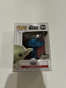 Funko Star Wars Yoda #124 Star Wars Celebration con protectores suaves - Imagen 1 de 8