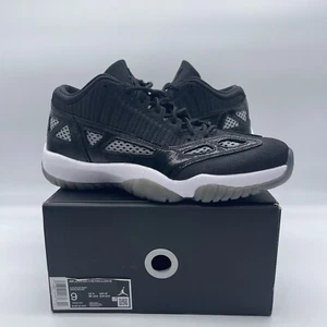 Nike Air Jordan 11 Retro IE Low Mens Size 9 Sneakers 919712-001 BLK White Shoes - Picture 1 of 12