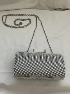NEW Jessica McClintock Platinum Elegant SilverMesh Clutch / Shoulder Bag - Picture 1 of 7