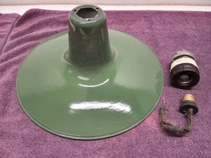 Vtg PORCELAIN ENAMEL GREEN 14in LAMP LIGHT SOCKET HARWARE industrial Benjamin - Picture 1 of 20