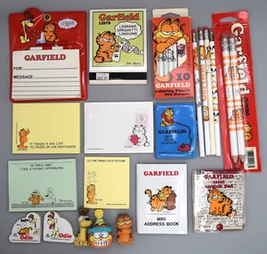 Vintage Garfield Stationary Mixed Lot Pencil Topper Sticky Post-It Notes Address - Picture 1 of 17