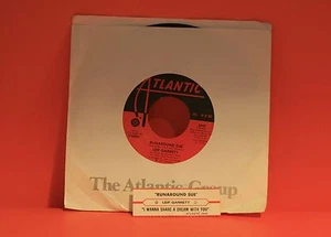 LEIF GARRETT - RUNAROUND SUE / I WANNA SHARE A DREAM WITH YOU - 7" SINGLE 45 S - Picture 1 of 2