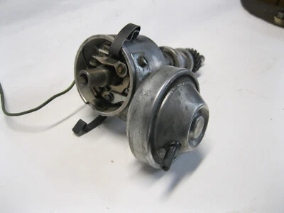 Ford Distribuidor 197172 Ford Pinto 0 231 167 046 - transmisión manual (71HM12100ABA) Foto 1 de 2